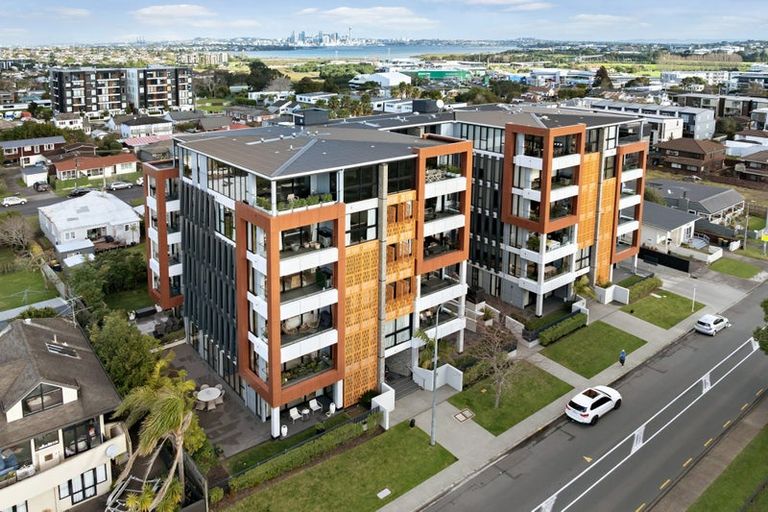 Photo of property in 1/28g Killarney Street, Takapuna, Auckland, 0622