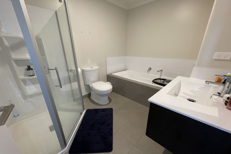 Photo of property in 16 Oioi Road, Hobsonville, Auckland, 0616