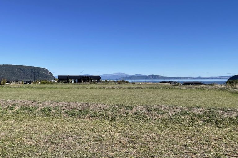 Photo of property in 4 Seven Oaks Drive, Kinloch, 3377