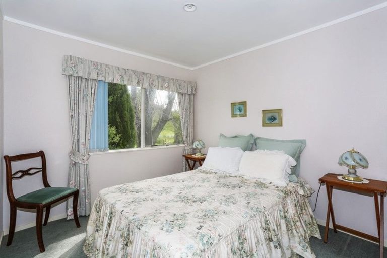 Photo of property in 896a Miranda Road, Pukorokoro / Miranda, Miranda, 2473