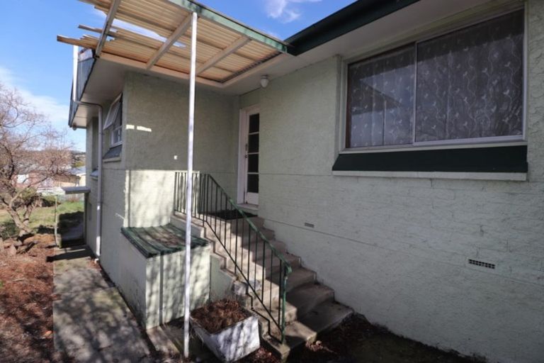 Photo of property in 12 Royal Terrace, Alexandra, 9320