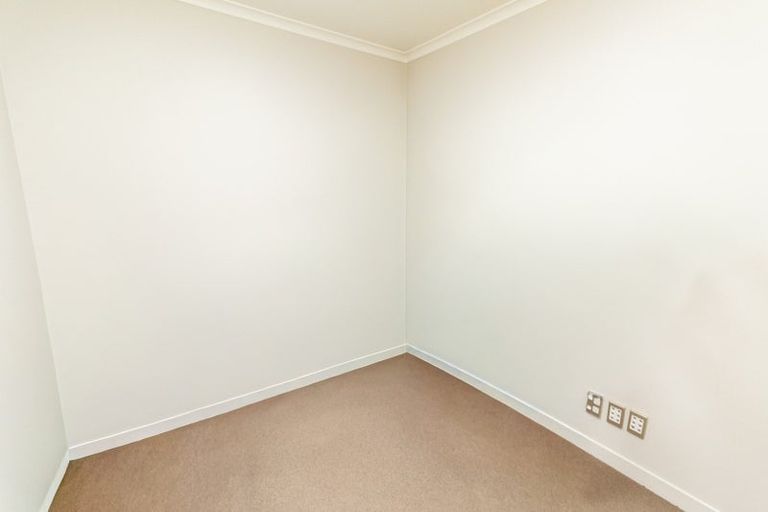 Photo of property in 66 Ohariu Road, Johnsonville, Wellington, 6037