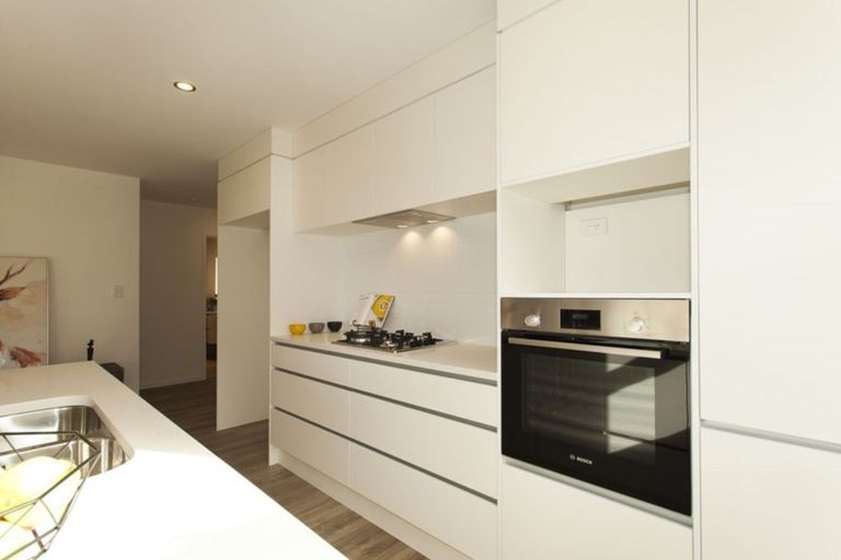 Photo of property in 11 Moemoea Avenue, Kumeu, 0810