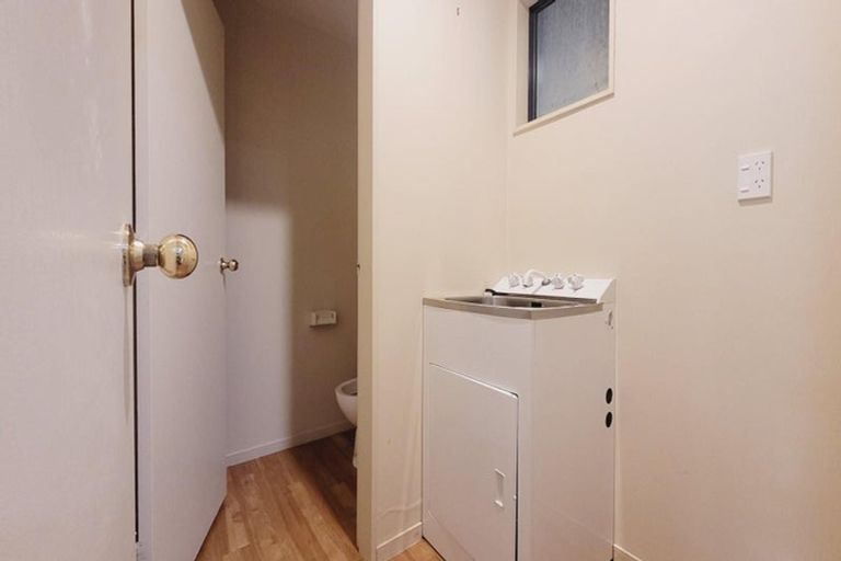 Photo of property in 35 Olivia Crescent, Tawa, Wellington, 5028