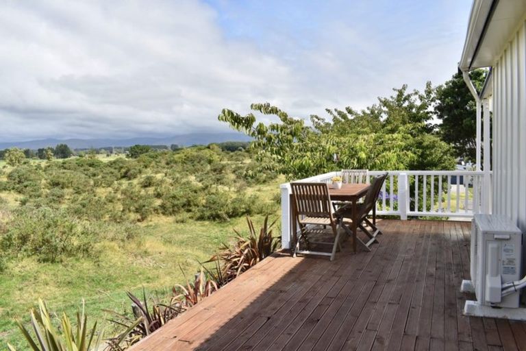 Photo of property in 12 Rata Street, Otaki Beach, Otaki, 5512