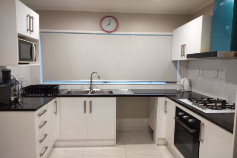 Photo of property in 3/54 Great South Road, Manurewa, Auckland, 2102