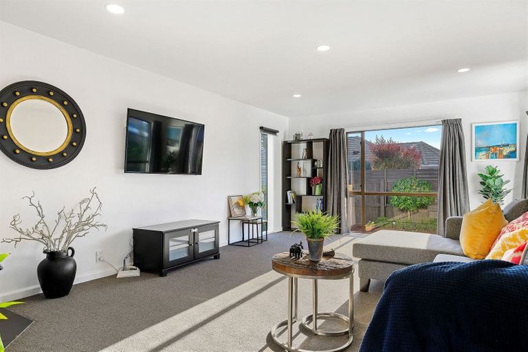 Photo of property in 49 Claridges Road, Casebrook, Christchurch, 8051