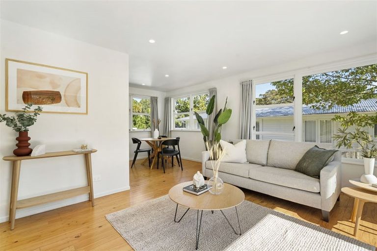 Photo of property in 132 Lancaster Road, Beach Haven, Auckland, 0626