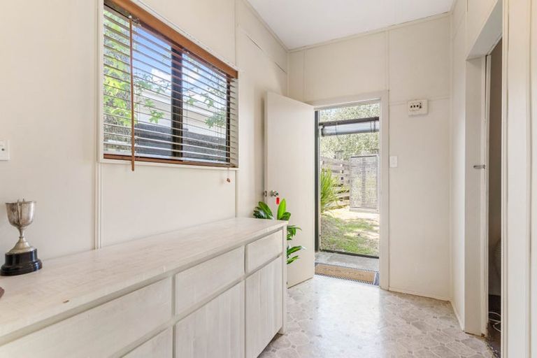 Photo of property in 19 Mccormick Place, Pauanui, Hikuai, 3579