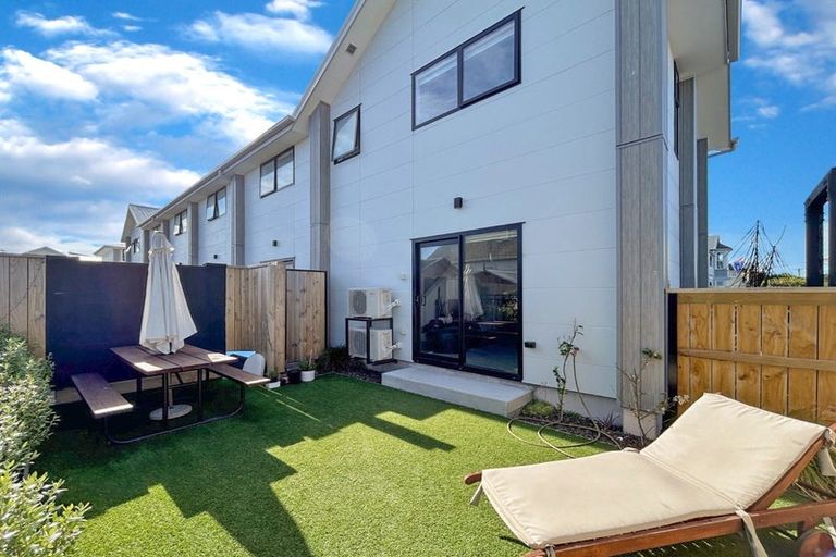 Photo of property in 1/37 Oram Avenue, New Brighton, Christchurch, 8061