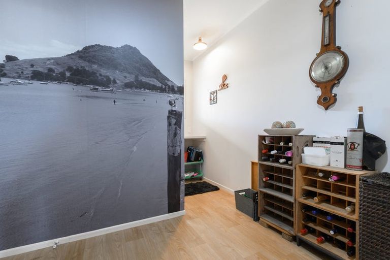 Photo of property in 21a Cooneys Drive, Matua, Tauranga, 3110