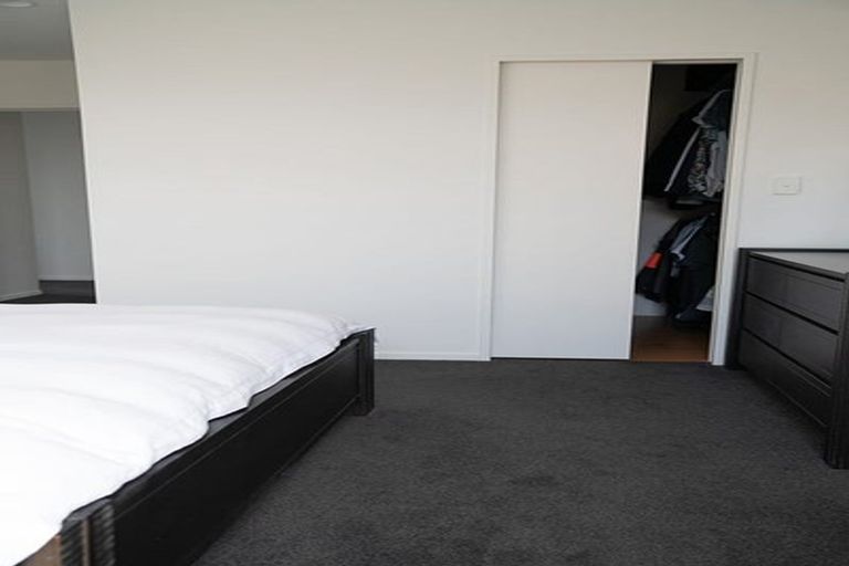 Photo of property in 1/2 Ocean View Road, Milford, Auckland, 0620