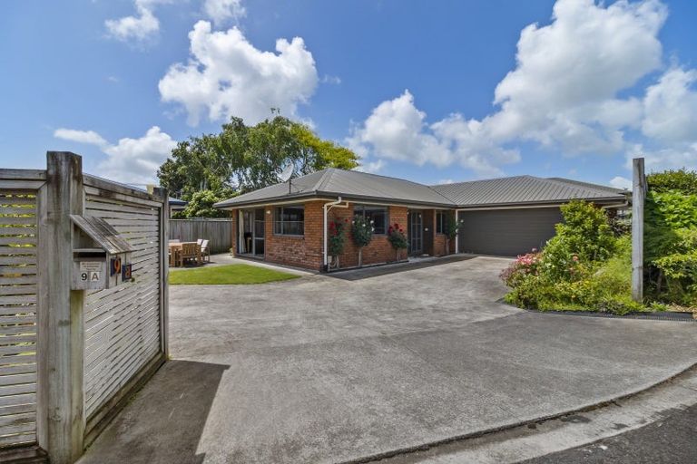 Photo of property in 9a Wilton Street, Westown, New Plymouth, 4310