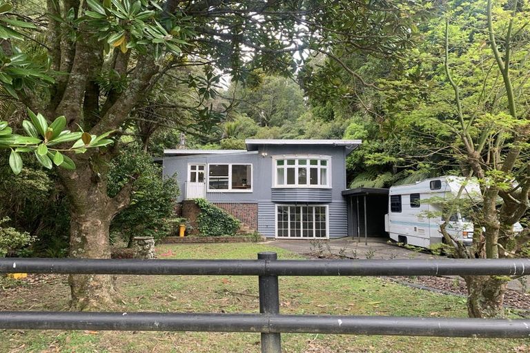 Photo of property in 7 Boylan Road, Titirangi, Auckland, 0604