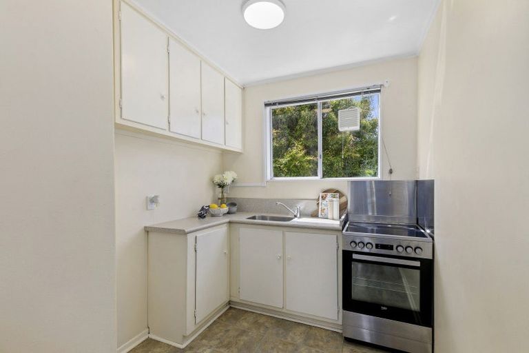 Photo of property in 8/19 Pirie Crescent, Moera, Lower Hutt, 5010