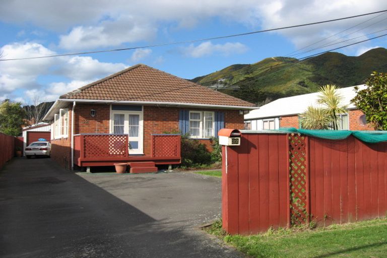 Photo of property in 32 Bell Road, Waiwhetu, Lower Hutt, 5010