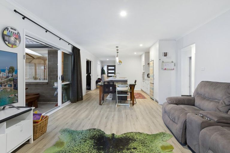 Photo of property in 84 Penetaka Heights, Pyes Pa, Tauranga, 3112