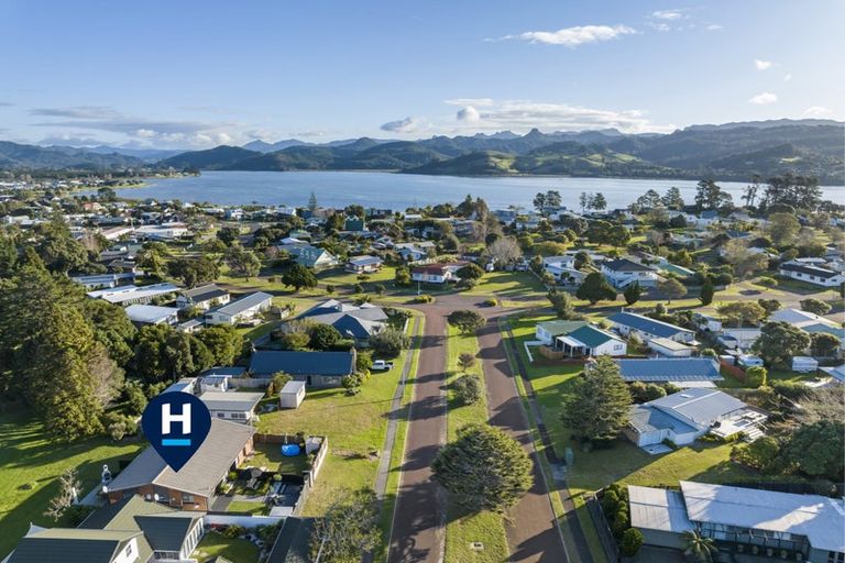 Photo of property in 37a Kennedy Park Drive, Pauanui, Hikuai, 3579