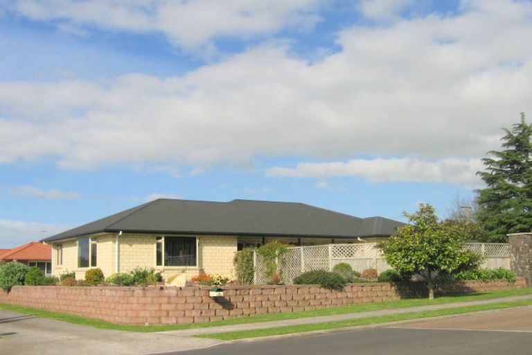 Photo of property in 2 Holmwood Park Drive, Morrinsville, 3300