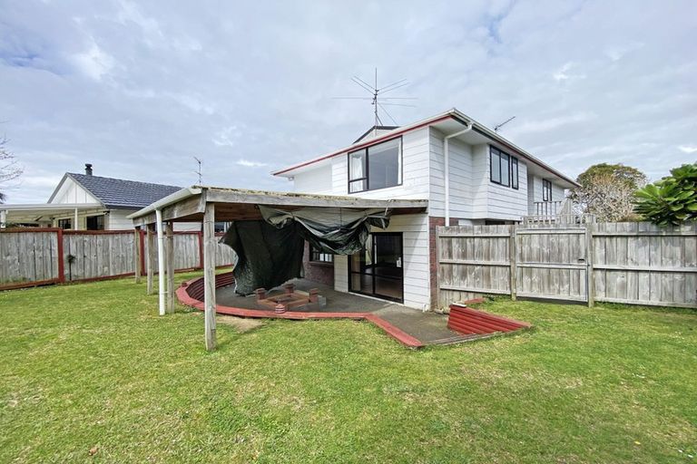 Photo of property in 19 Sunningdale Street, Wattle Downs, Auckland, 2103