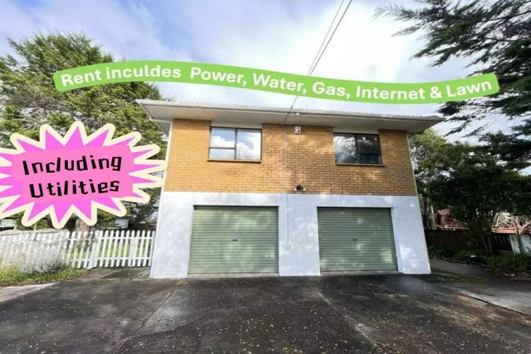 Photo of property in 111 Royal Road, Massey, Auckland, 0614