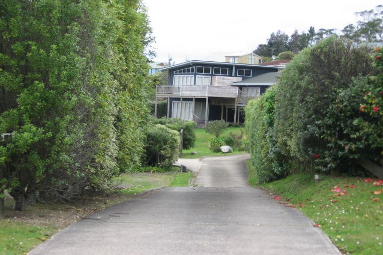 Photo of property in 19 Grange Road, Hahei, Whitianga, 3591