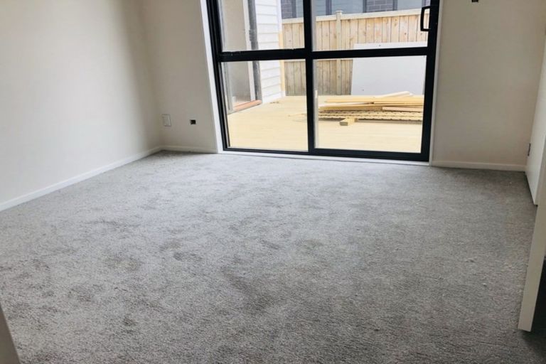 Photo of property in 8 Maxwell Road, Pukekohe, 2120