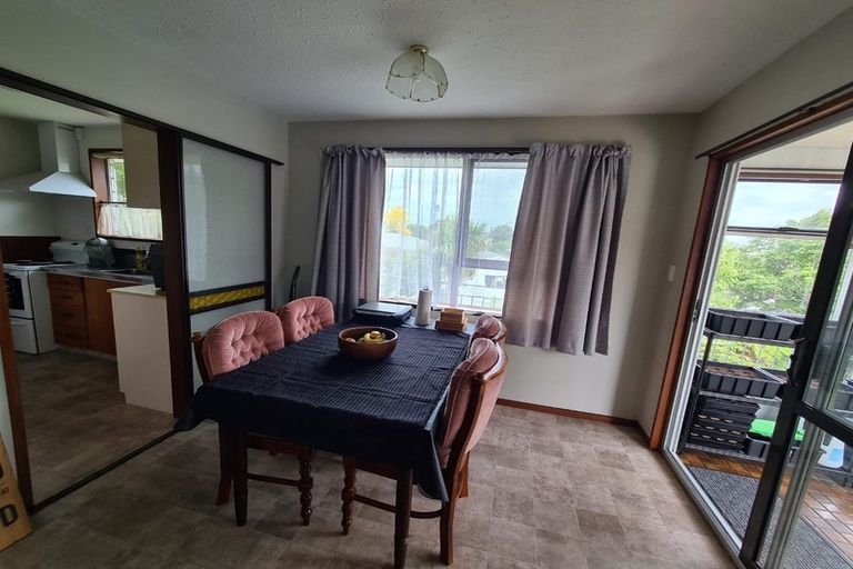 Photo of property in 2/17 Urella Place, Spreydon, Christchurch, 8024