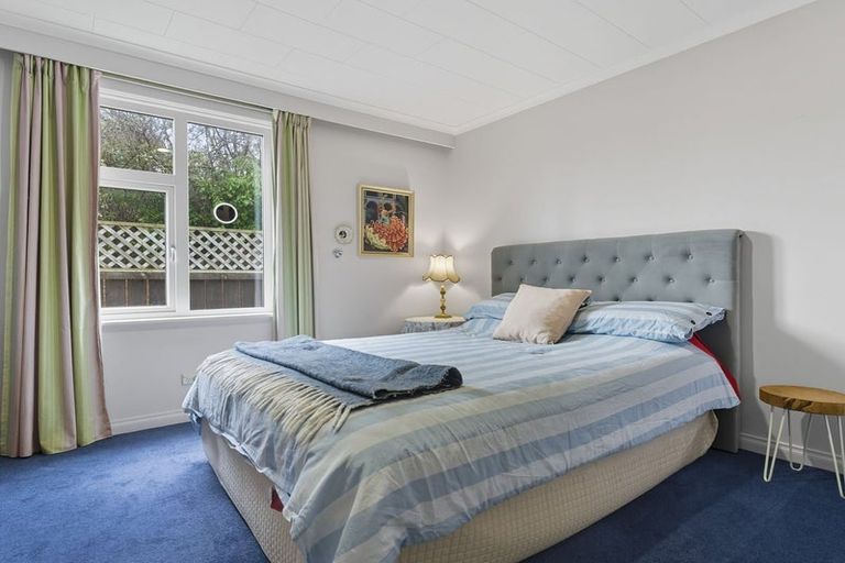 Photo of property in 22 Hargest Crescent, Saint Kilda, Dunedin, 9012
