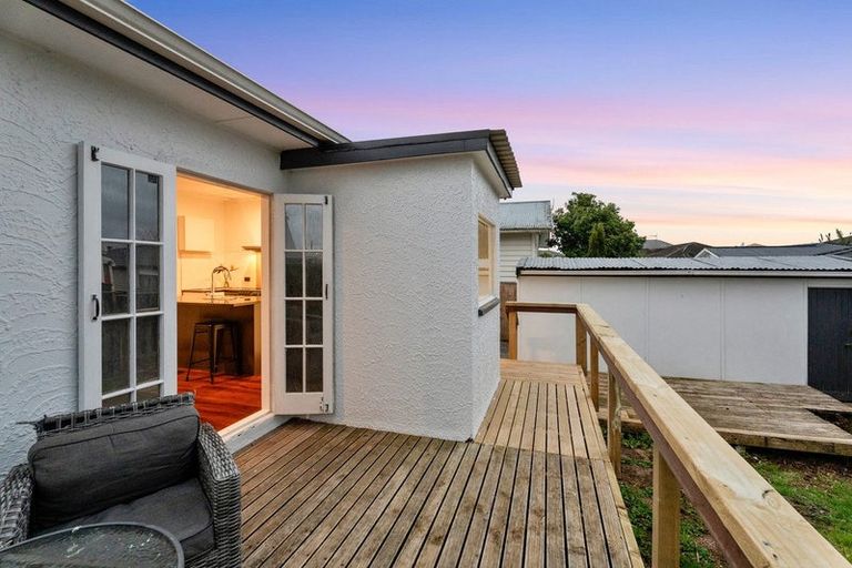 Photo of property in 1/1 Freyberg Avenue, Papatoetoe, Auckland, 2025