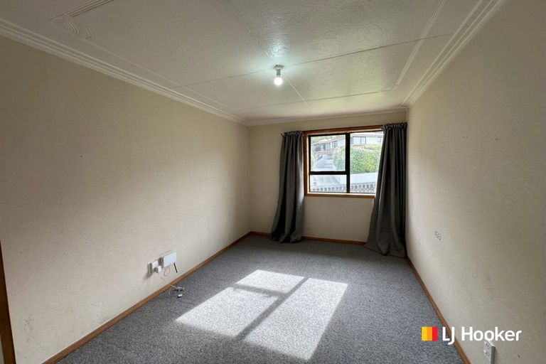Photo of property in 6 Stephen Street, Halfway Bush, Dunedin, 9010