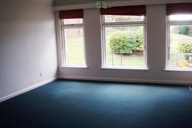Photo of property in 4d Alva Street, Dunedin Central, Dunedin, 9016