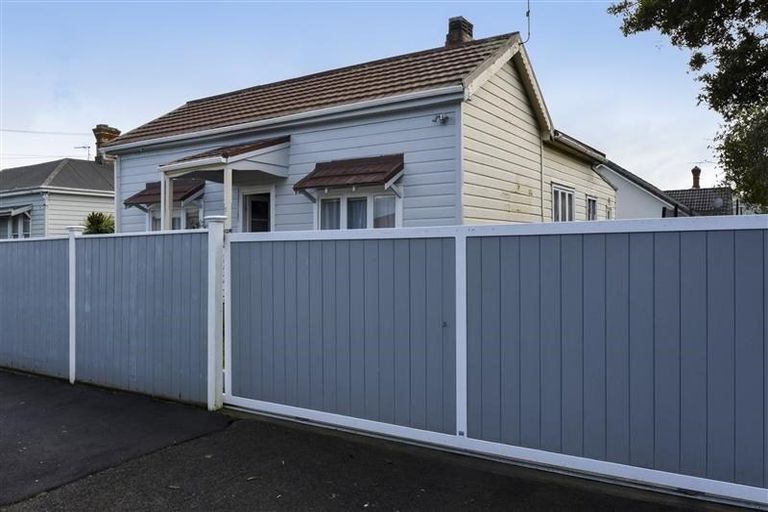 Photo of property in 7 Dunbar Road, Mount Eden, Auckland, 1024