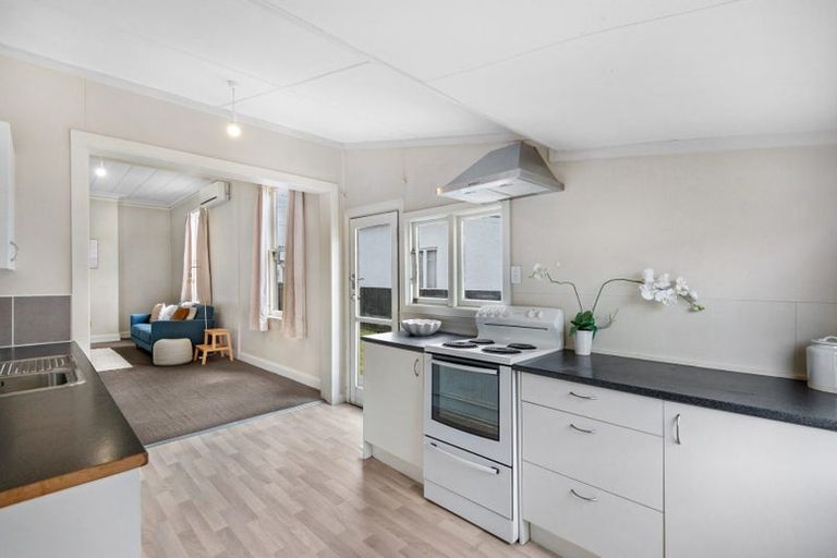 Photo of property in 25 Prince Albert Road, Saint Kilda, Dunedin, 9012