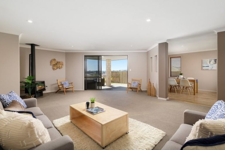 Photo of property in 1 Formosa Place, Pyes Pa, Tauranga, 3112