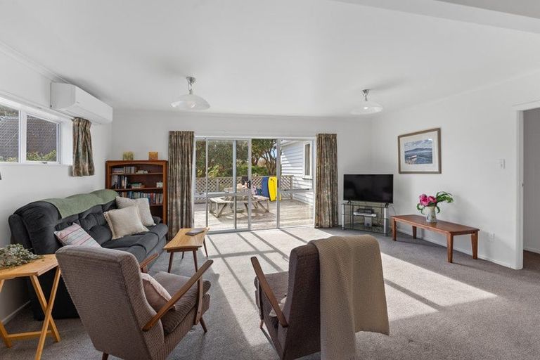 Photo of property in 147 Manly Street, Paraparaumu Beach, Paraparaumu, 5032