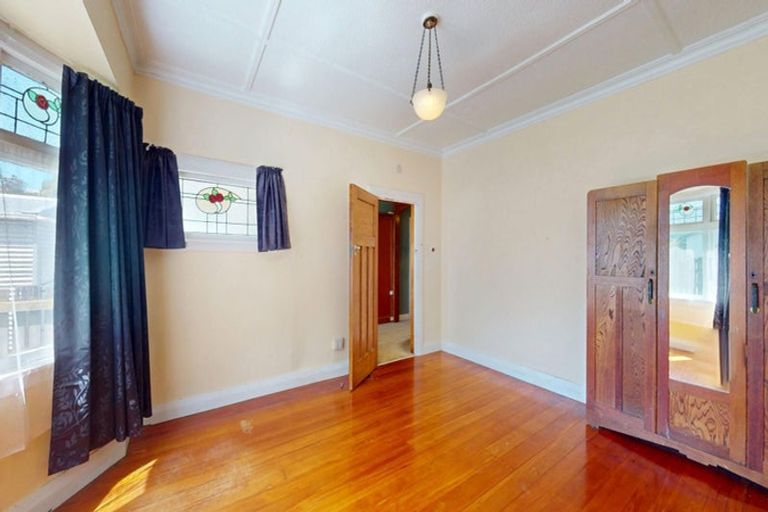 Photo of property in 9 Akatea Street, Berhampore, Wellington, 6023