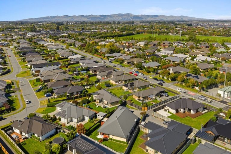 Photo of property in 50 Burnham School Road, Rolleston, 7614