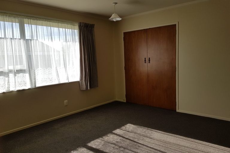 Photo of property in 4a Woodfield Avenue, Roslyn, Palmerston North, 4414