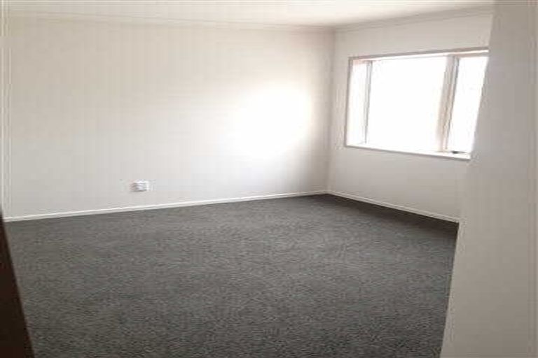 Photo of property in 2 Derwent Place, Flagstaff, Hamilton, 3210