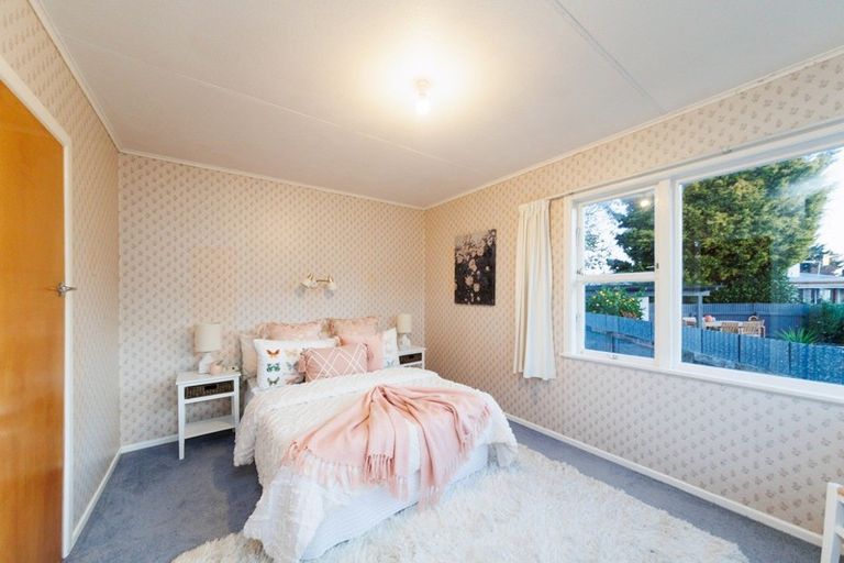 Photo of property in 17 Fairview Avenue, Feilding, 4702