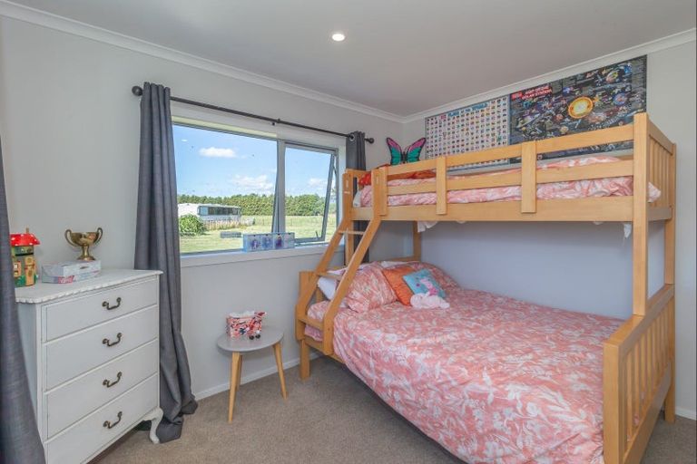 Photo of property in 213b Muhunoa East Road, Ohau, Levin, 5570