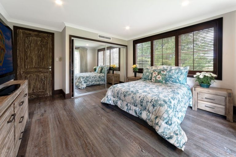 Photo of property in 52c Warman Road, Okura, Albany, 0792