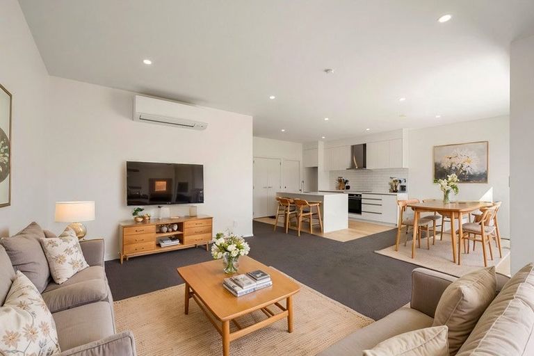 Photo of property in 9 Houhere Street, Paraparaumu, 5032