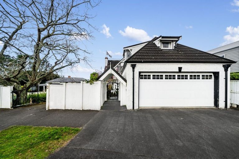 Photo of property in 23 Orakei Road, Remuera, Auckland, 1050