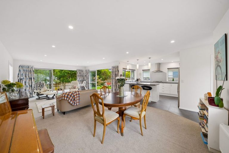 Photo of property in 7 Marlborough Street, Silverstream, Upper Hutt, 5019