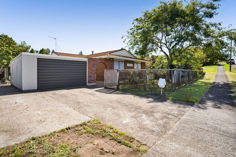 Photo of property in 87 Heta Road, Highlands Park, New Plymouth, 4312