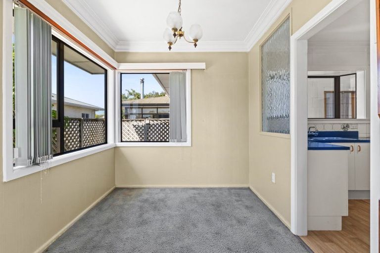 Photo of property in 216a Kennedy Road, Onekawa, Napier, 4110