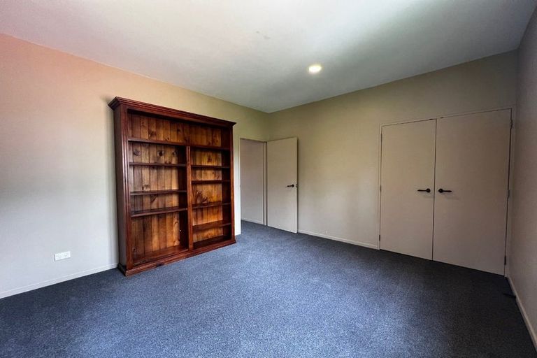 Photo of property in 14 Daldys Bush Lane, Bayview, Auckland, 0629