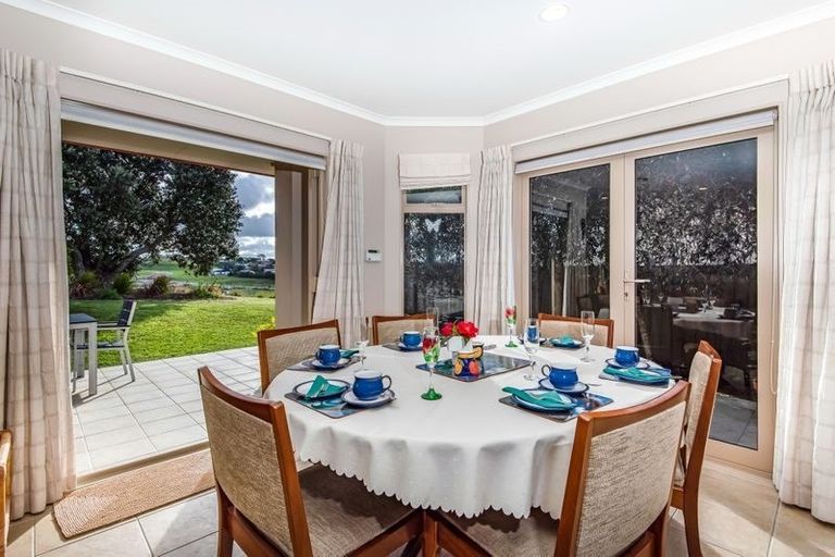 Photo of property in 1/126 Whangaparaoa Road, Red Beach, 0932